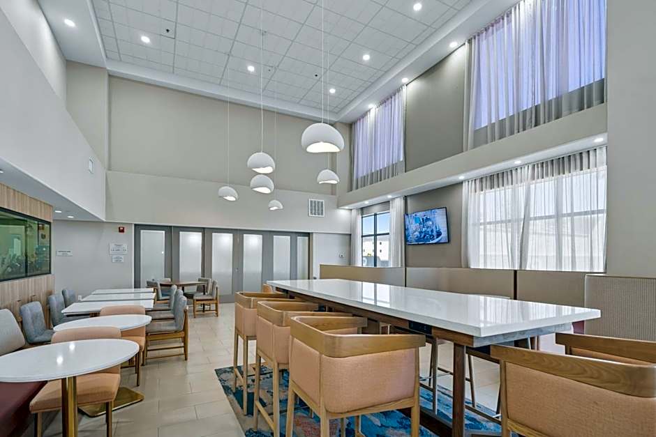 Hampton Inn & Suites Pharr
