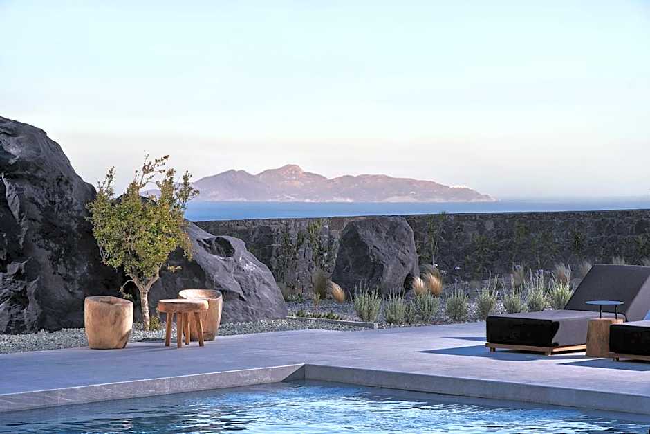 SantAnna Luxury Suites