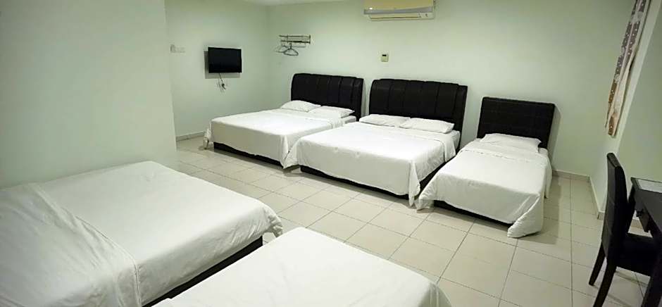 The Glorious Straits Hotel