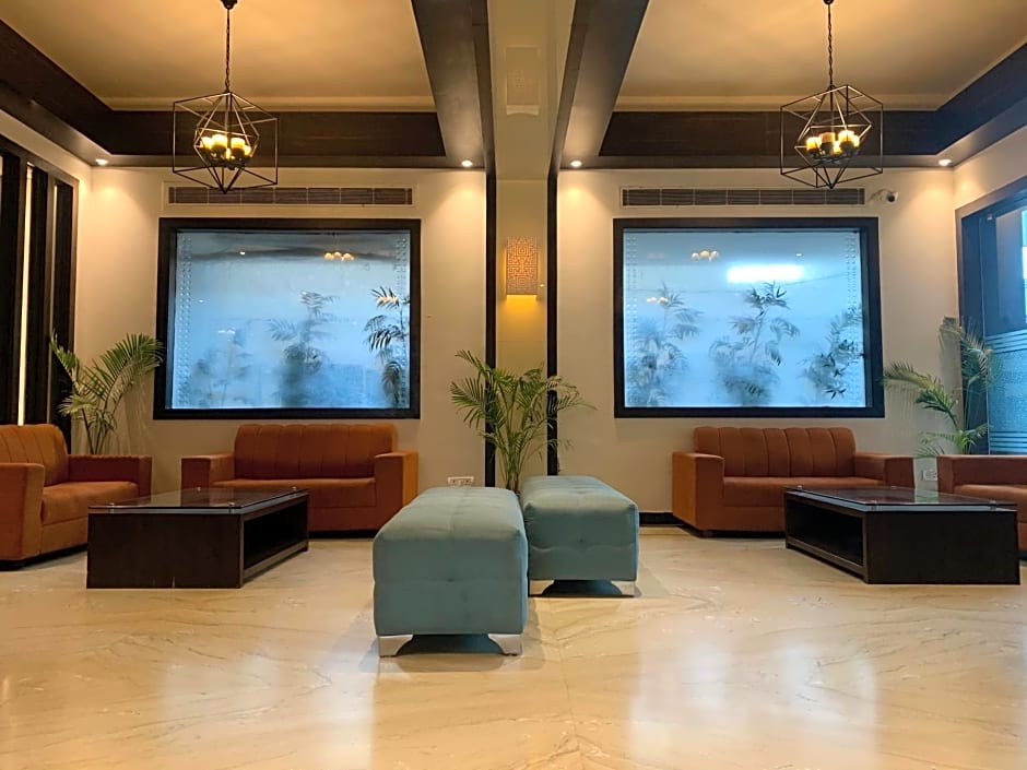 Hotel Royale Residency