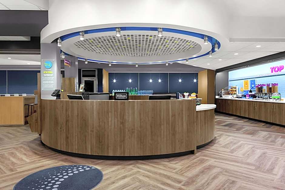 Tru By Hilton Gilbert