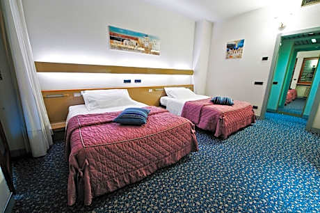 Queen Room with Two Queen Beds