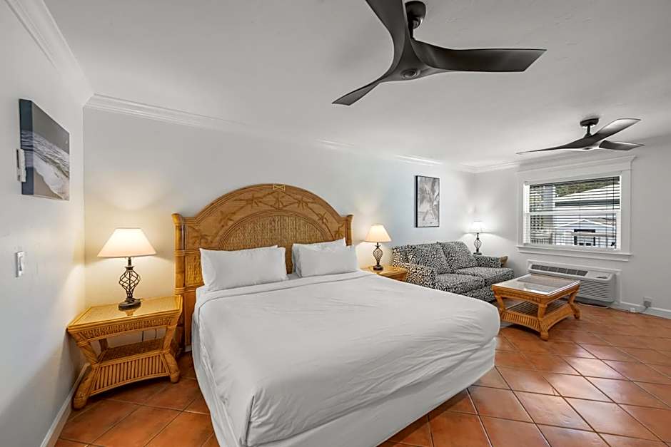 Tropic Isle At Anna Maria Island Inn