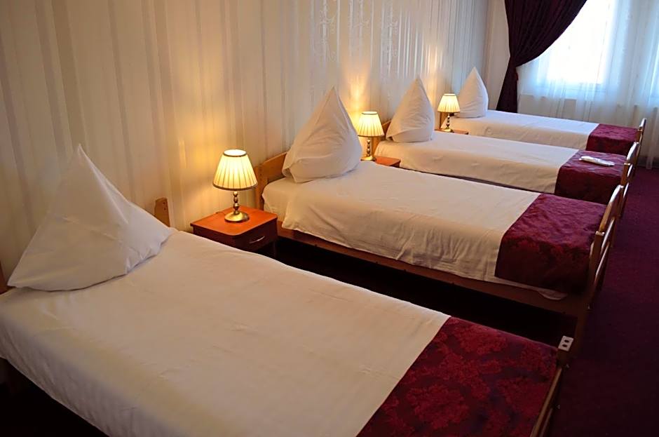 Hotel Rusu