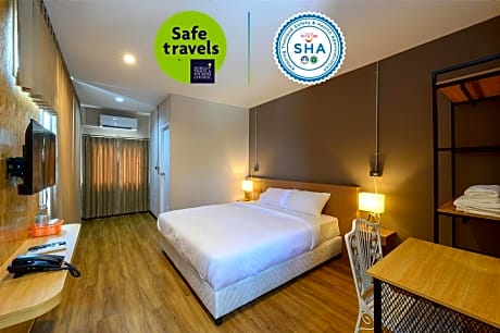 Grand Deluxe Double Room