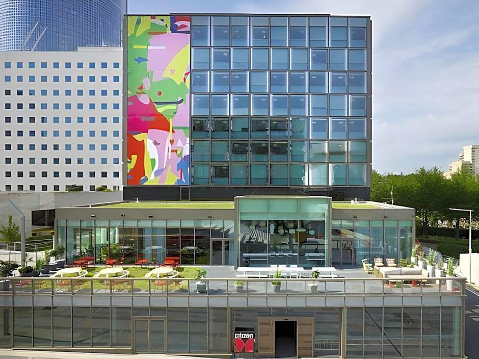 citizenM Paris La Defense