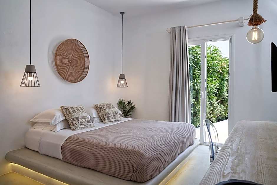 Naxian Utopia | Luxury Villas & Suites