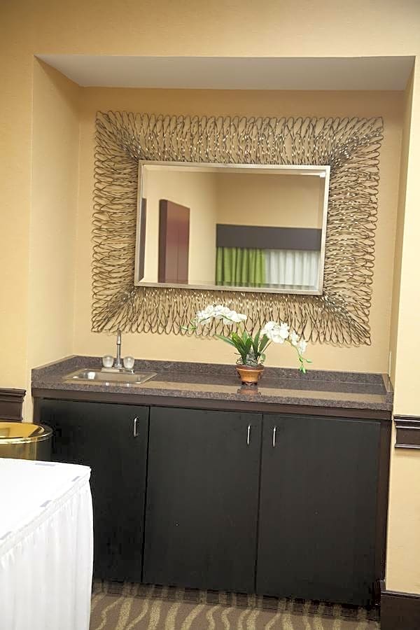 Hampton Inn By Hilton Alpharetta/Roswell, Ga