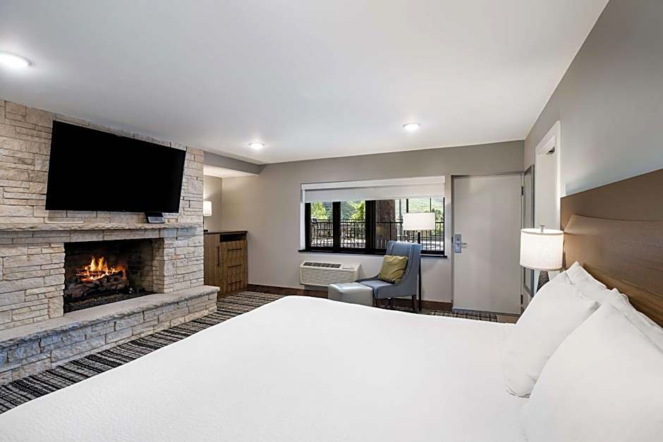 Best Western Antlers