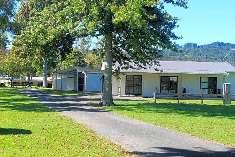 Harbourside Holiday Park