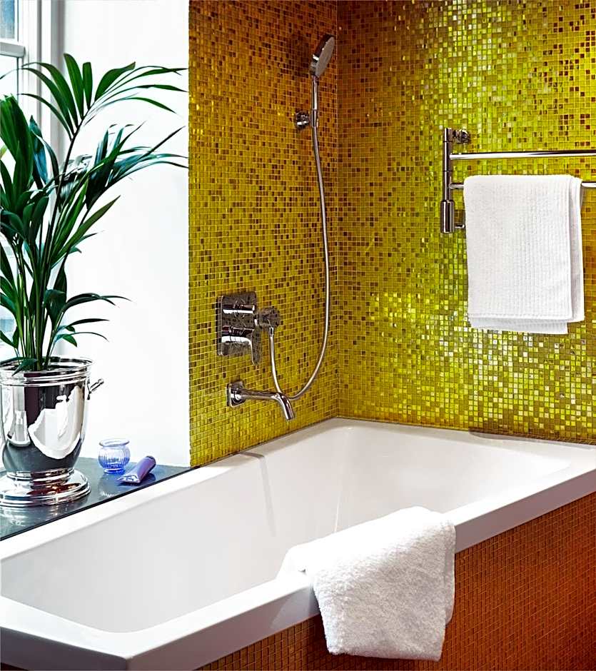 Dorsia Hotel & Restaurant