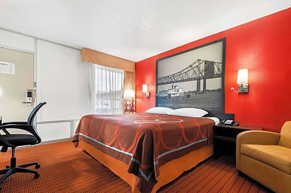 Super 8 by Wyndham Baton Rouge/I-10