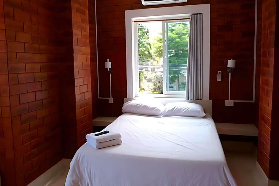 Changsova Hotel