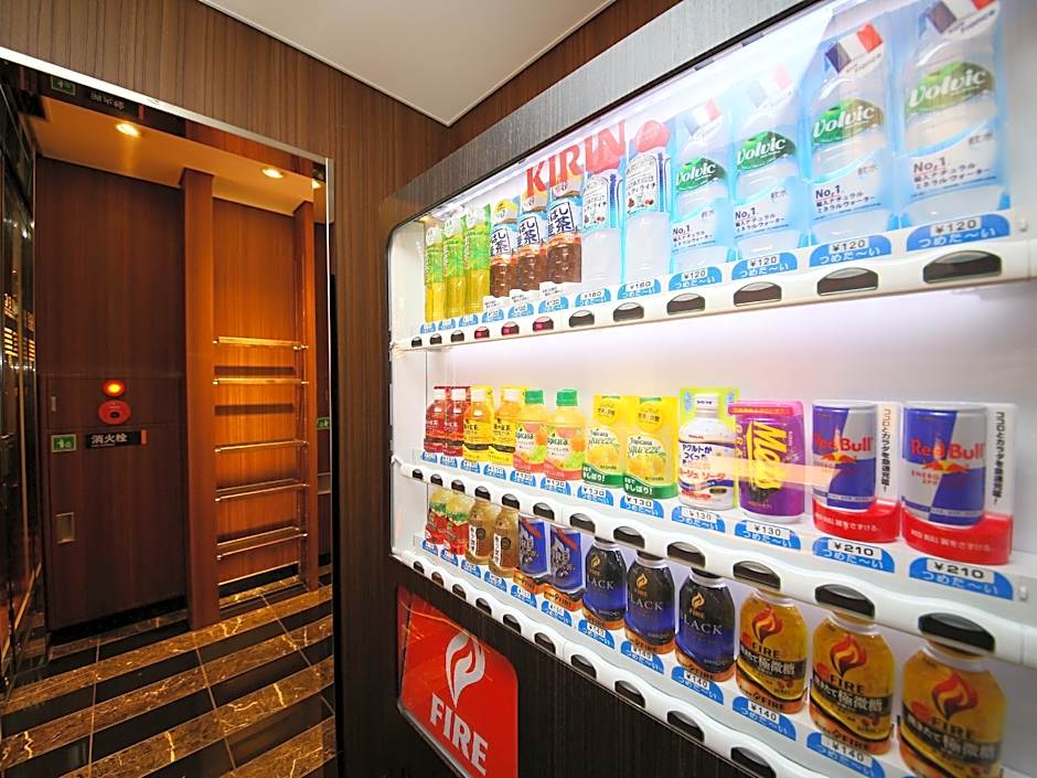 Apa Hotel Shimbashi-Toranomon