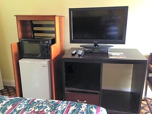 Photo 1 of 4 of Standard Double Room - Non-Smoking