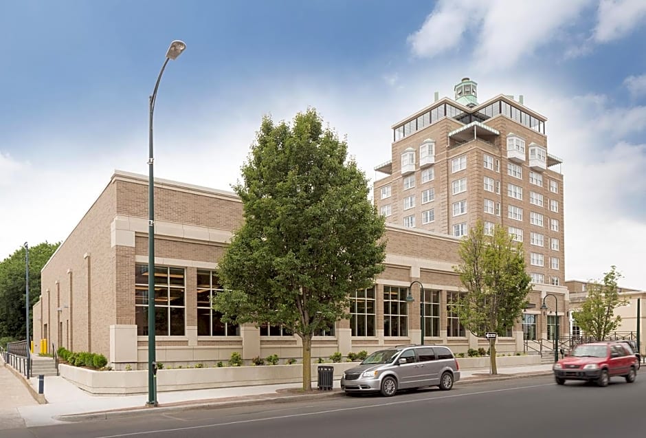 Park Place Hotel & Conference Center