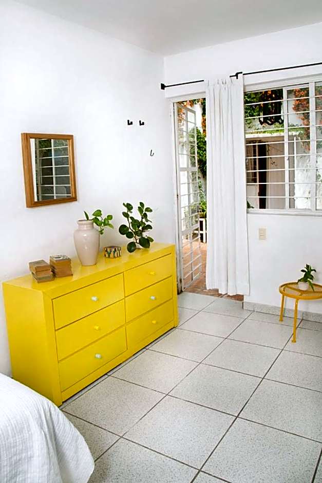 Casa Canario Hostel