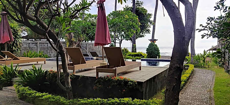 Bintang Beach Villa