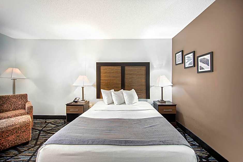 Baymont by Wyndham Grand Haven