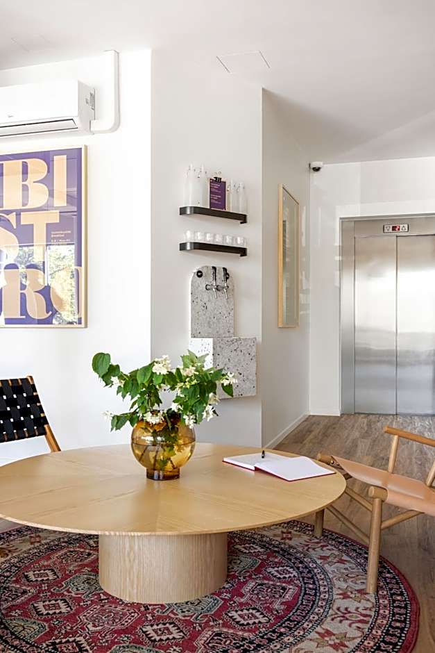 Oru Hub Hotel Tallinn - Handwritten Collection