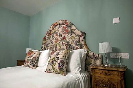 One Bedroom Luxury Apartment (Hannigans)