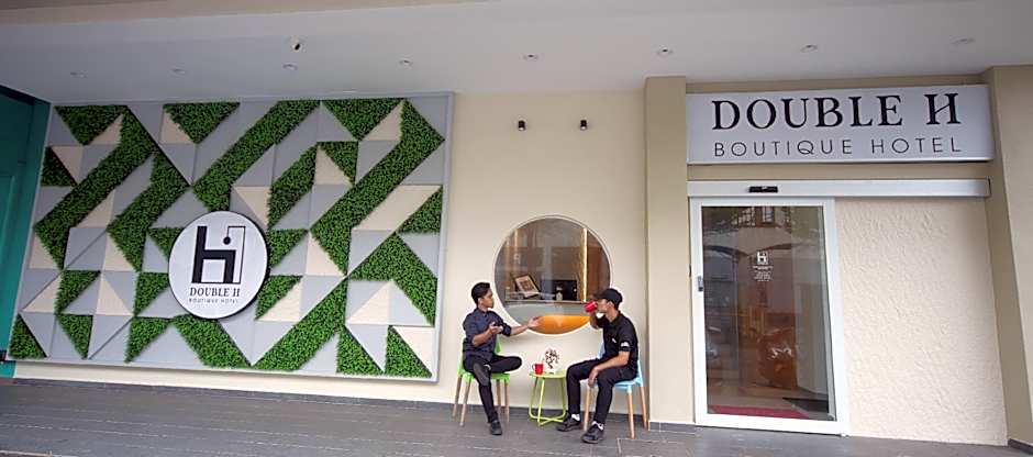 Double H Boutique Hotel