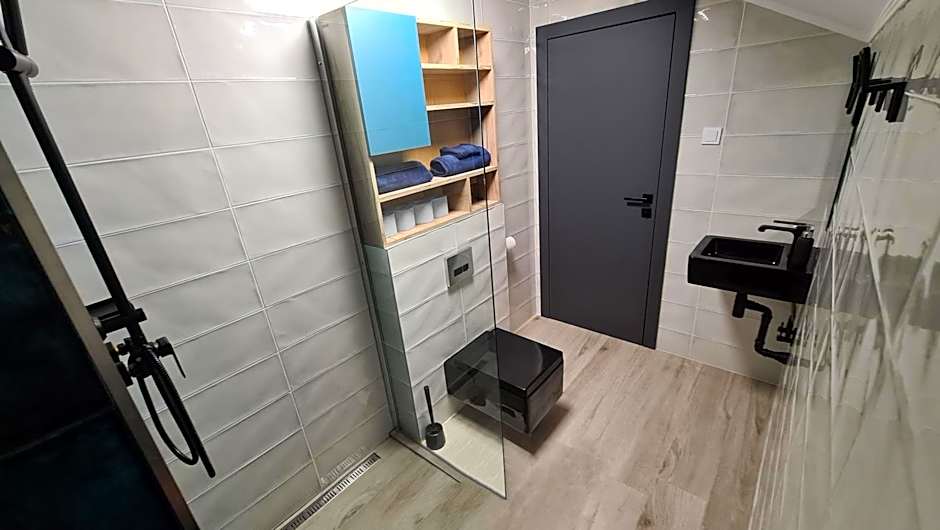 Complex Lunlo Village