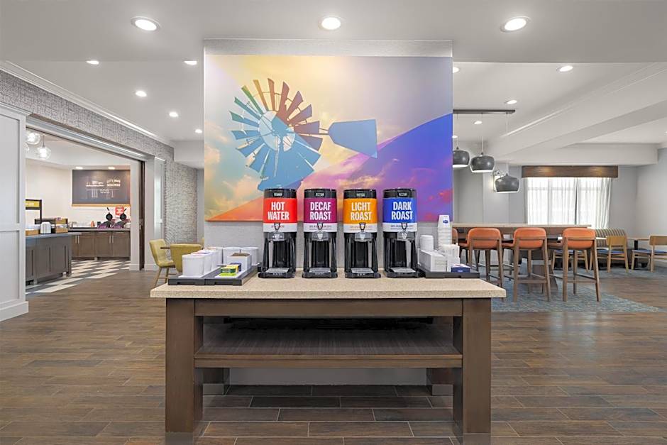 Hampton Inn Kenedy