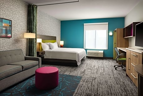 1 QUEEN BED STUDIO NONSMOKING