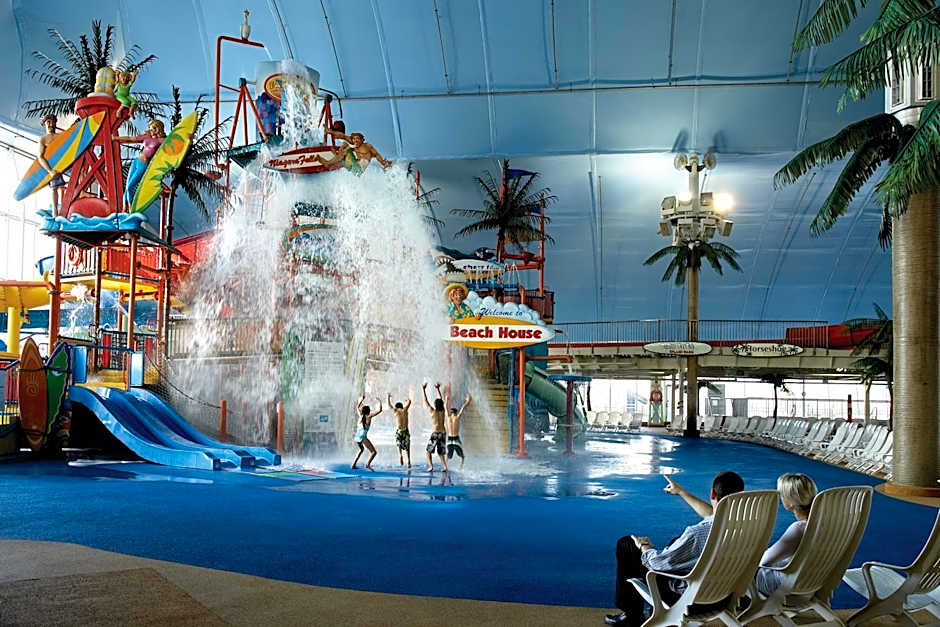 Skyline Hotel & Waterpark