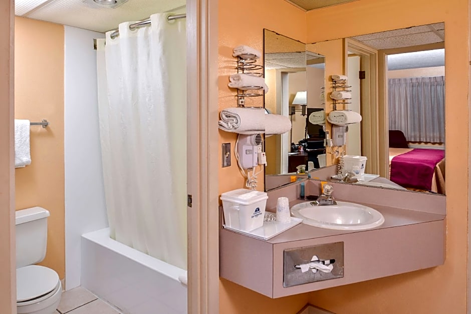 Americas Best Value Inn Ellsworth
