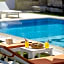 Panda Alacati Hotel