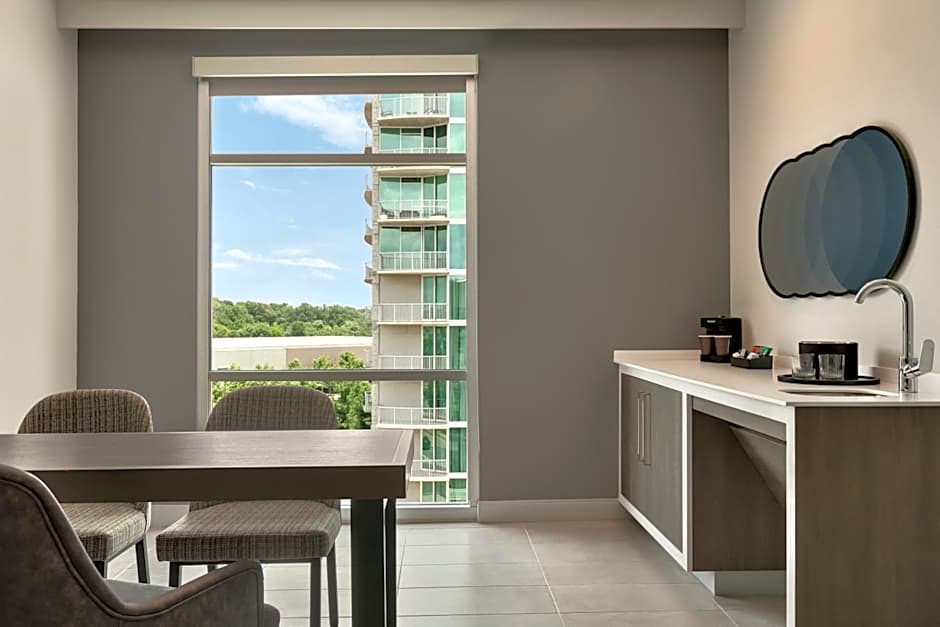 Embassy Suites by Hilton Atlanta Midtown