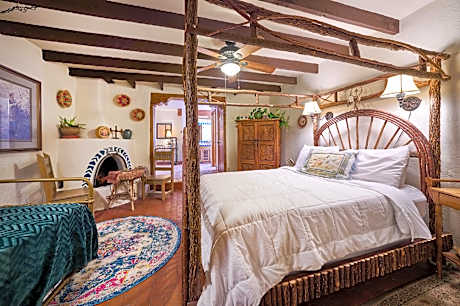 Deluxe Family Suite