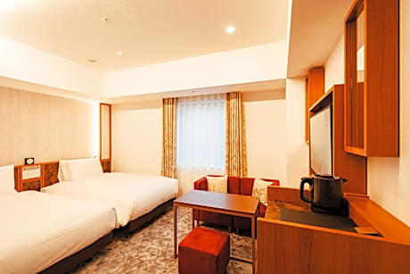 Universal Room - Non-Smoking