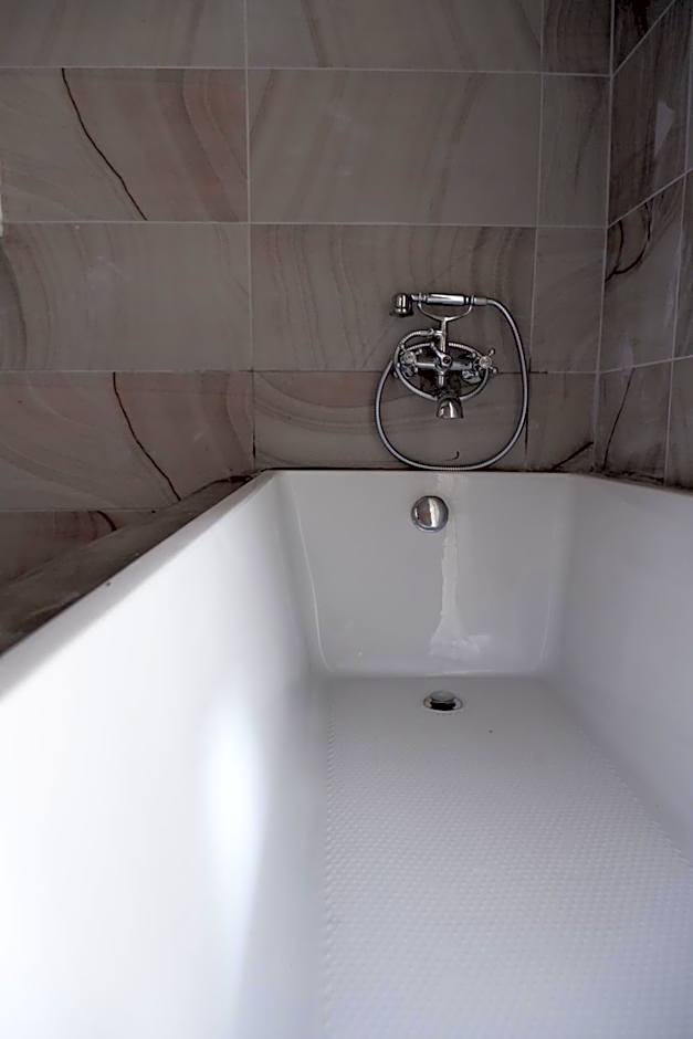 Black Elephant Boutique