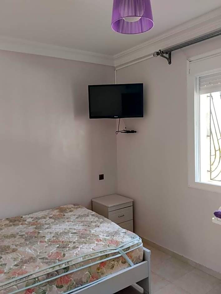 شقة رائعة قريبة للبحر