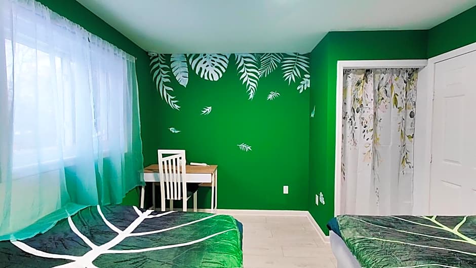 Fresh & Bright Private Suite
