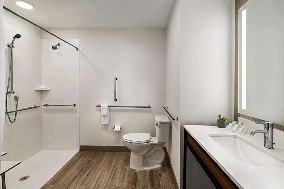 Hilton Garden Inn Seattle Airport