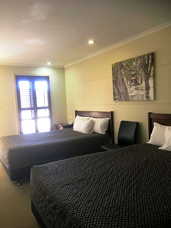 Balranald Club Motel