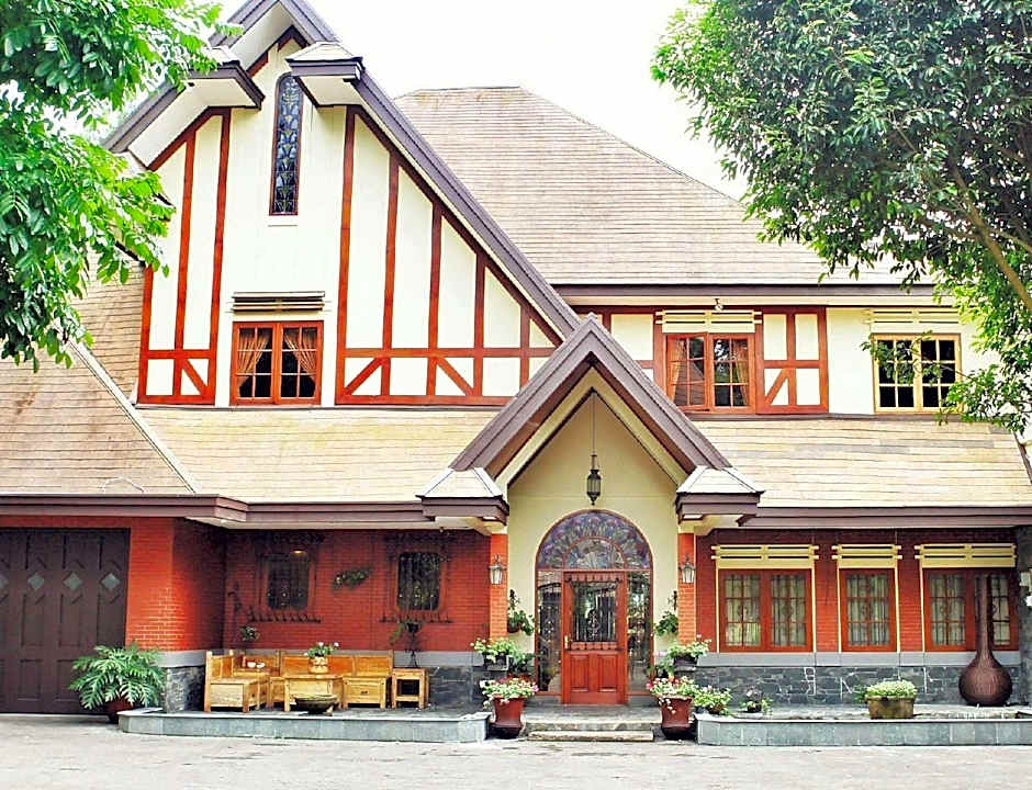 Sandalwood Boutique Hotel