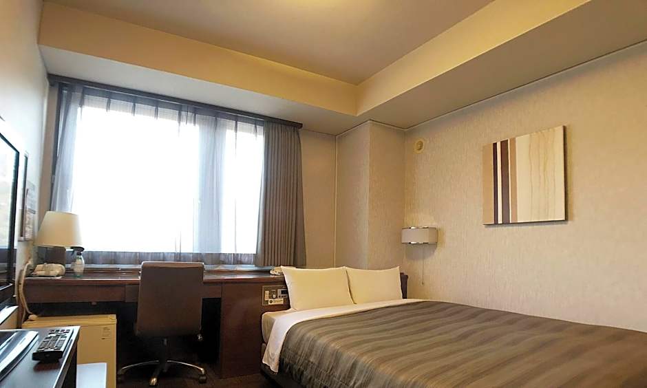 Hotel Route-Inn Ueda -Kokudou 18 Gou-