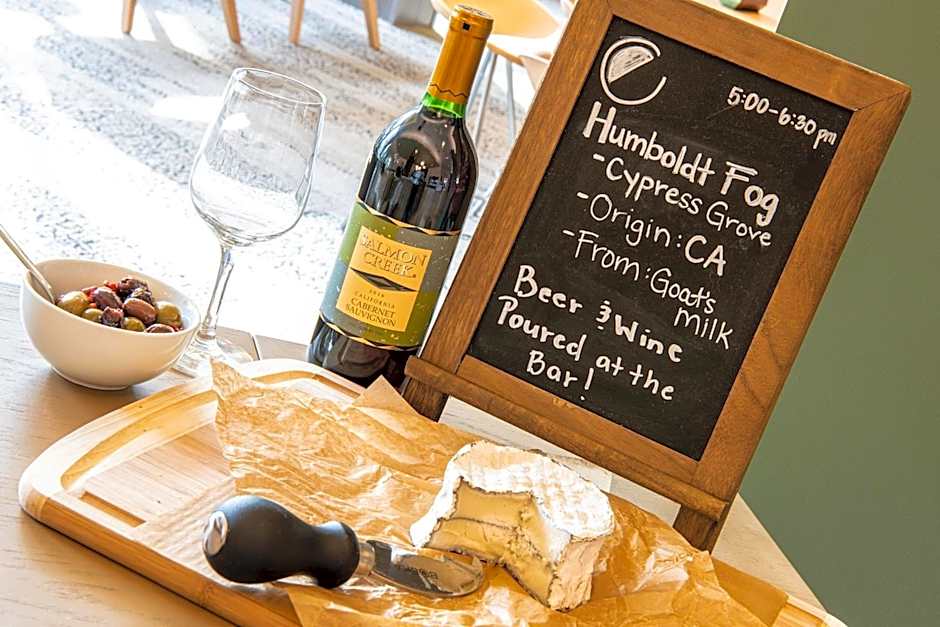 Element Scottsdale at SkySong