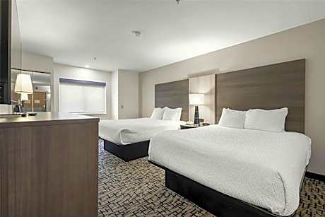 Accessible - 2 Queen Mobility Accessible Walk In Shower Non-Smoking Full Breakfast