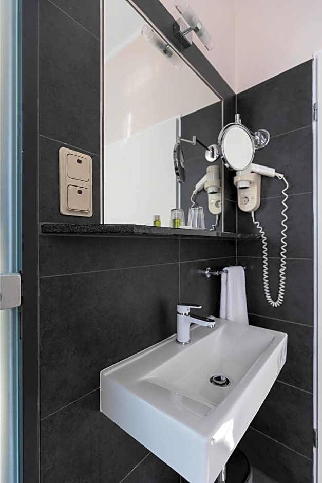 Hotel garni " Am Domplatz"