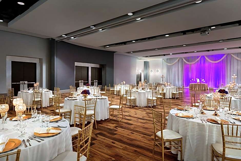 Twelve Midtown, Autograph Collection by Marriott