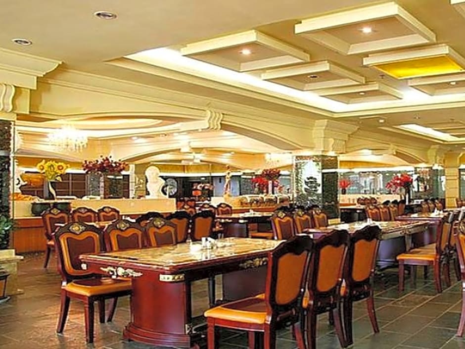 Dali Regent Hotel