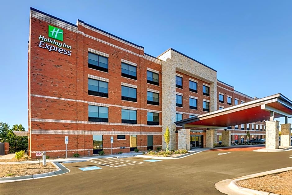 Holiday Inn Express Holly Springs - Raleigh Area, an IHG Hotel