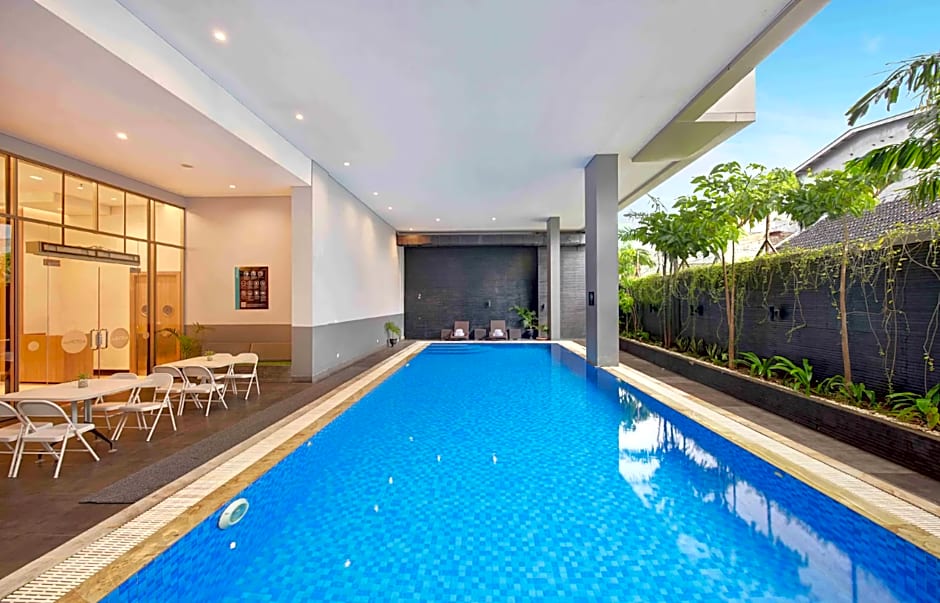 Aston Inn Pantai Losari Makassar