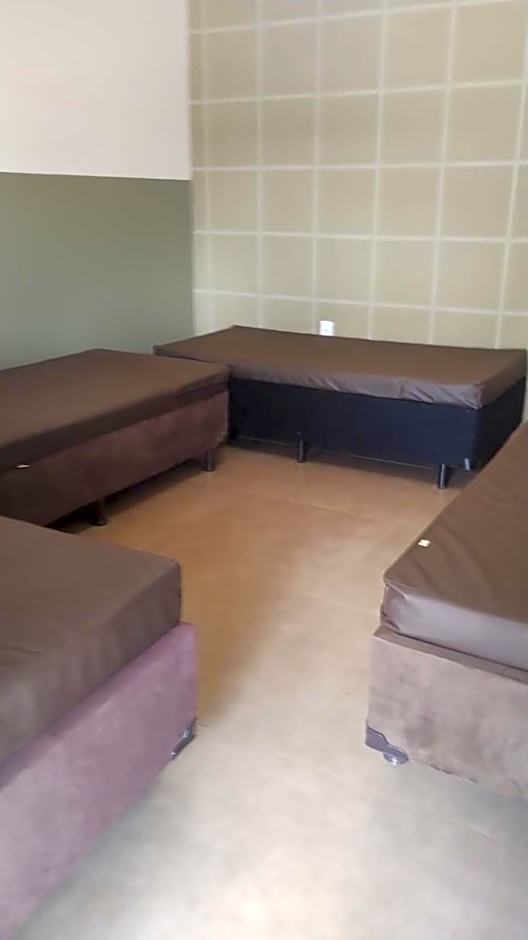 Otimo rancho com churrasqueira - Miguelopolis SP